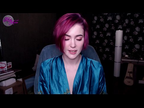 ❤️ 俄罗斯女孩用英语指导打飞机 Porn video❤