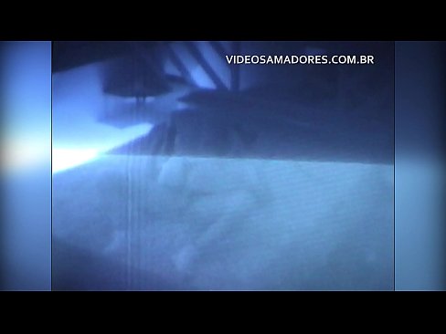 ❤️ 丈夫拍下妻子与邻居做爱的画面，发现他是个绿帽子 Porn video❤