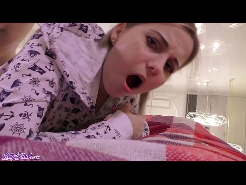 ❤️ 性感的妈妈吞下和pregistyle性 - 精液特写 Porn video❤